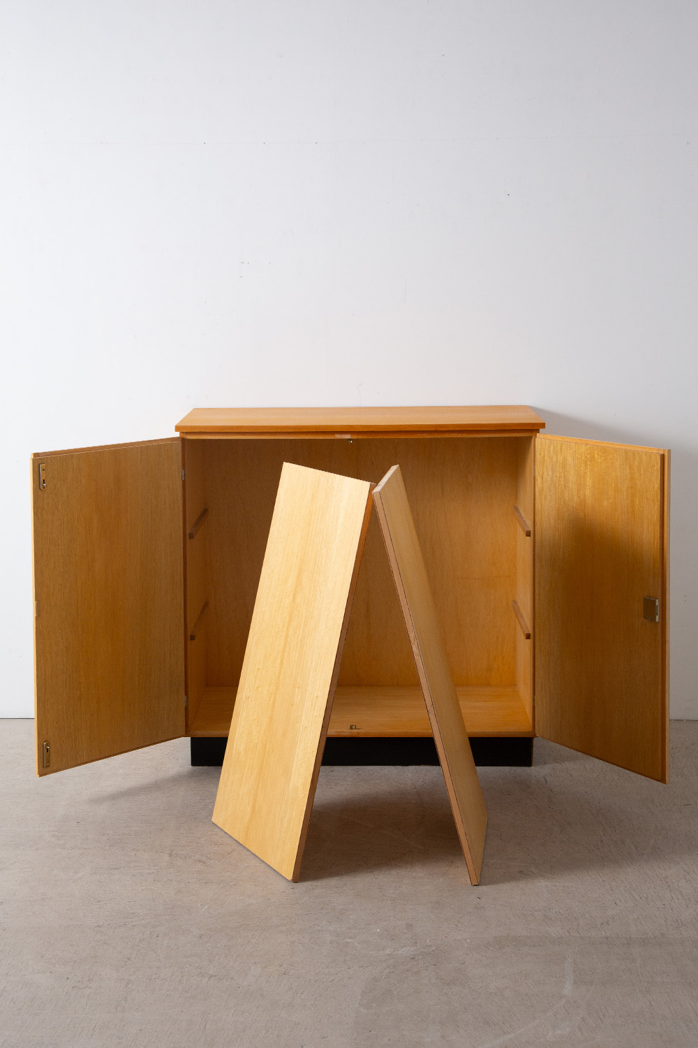 Vintage Shelf in Wood