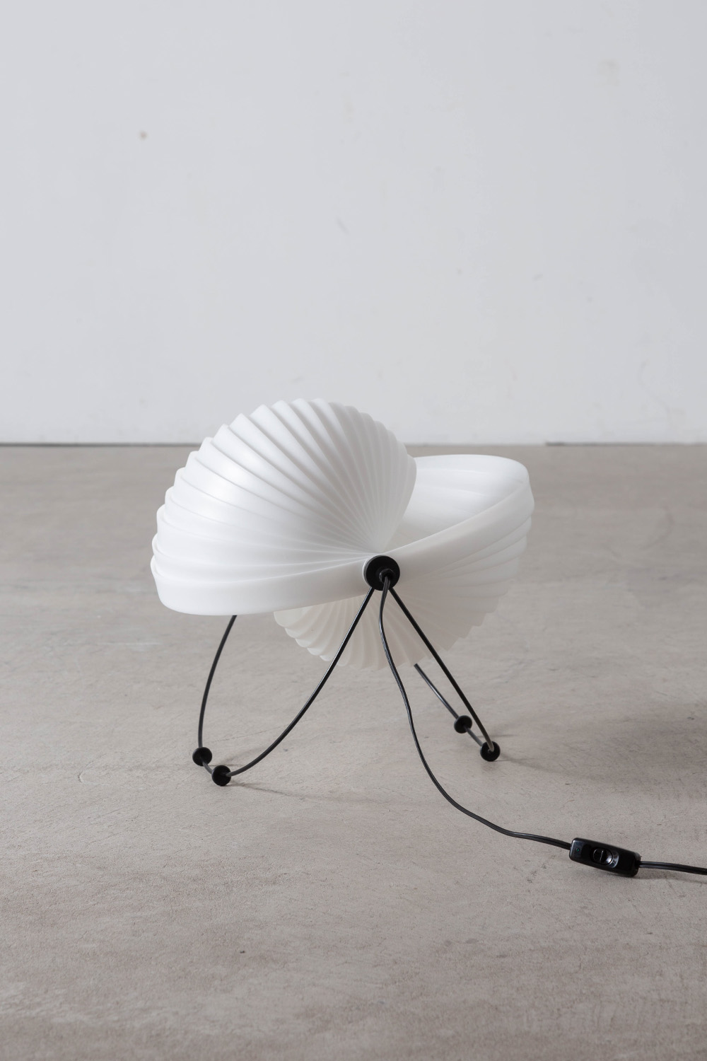 ‘ECLIPSE’ Desk Lamp by Mauricio Klabin for OBJEKTO