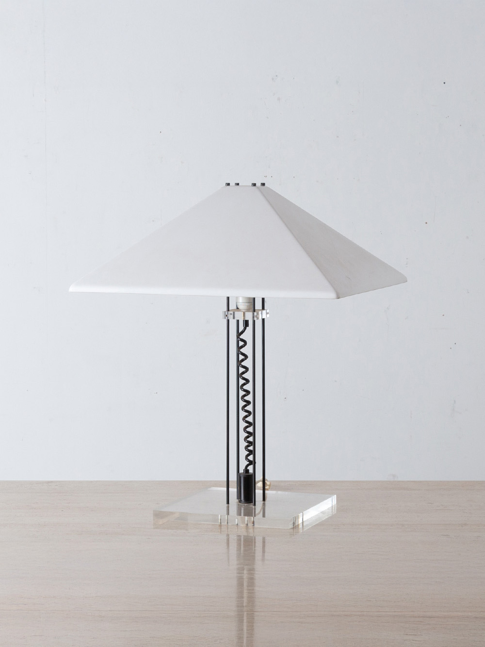 Vintage Table Lamp in Acryl and Metal