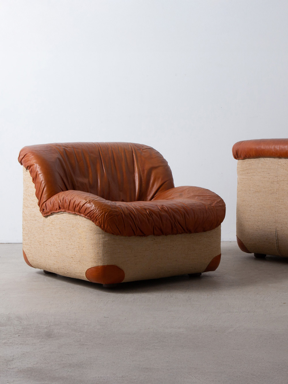 ‘Caprice’ Lounge Sofa by Henning Korch for Swan in Leather and Fabric