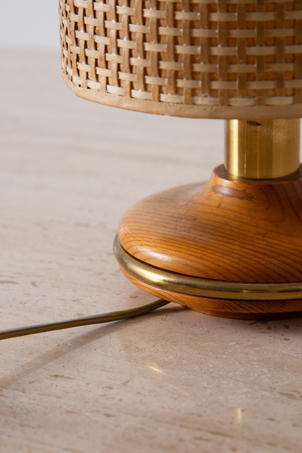 Vintage Table Lamp in Rattan , Brass and Wood