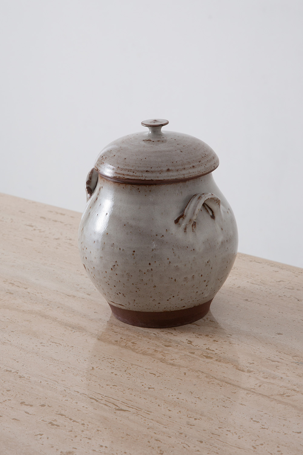 Vintage Pot in Ceramic