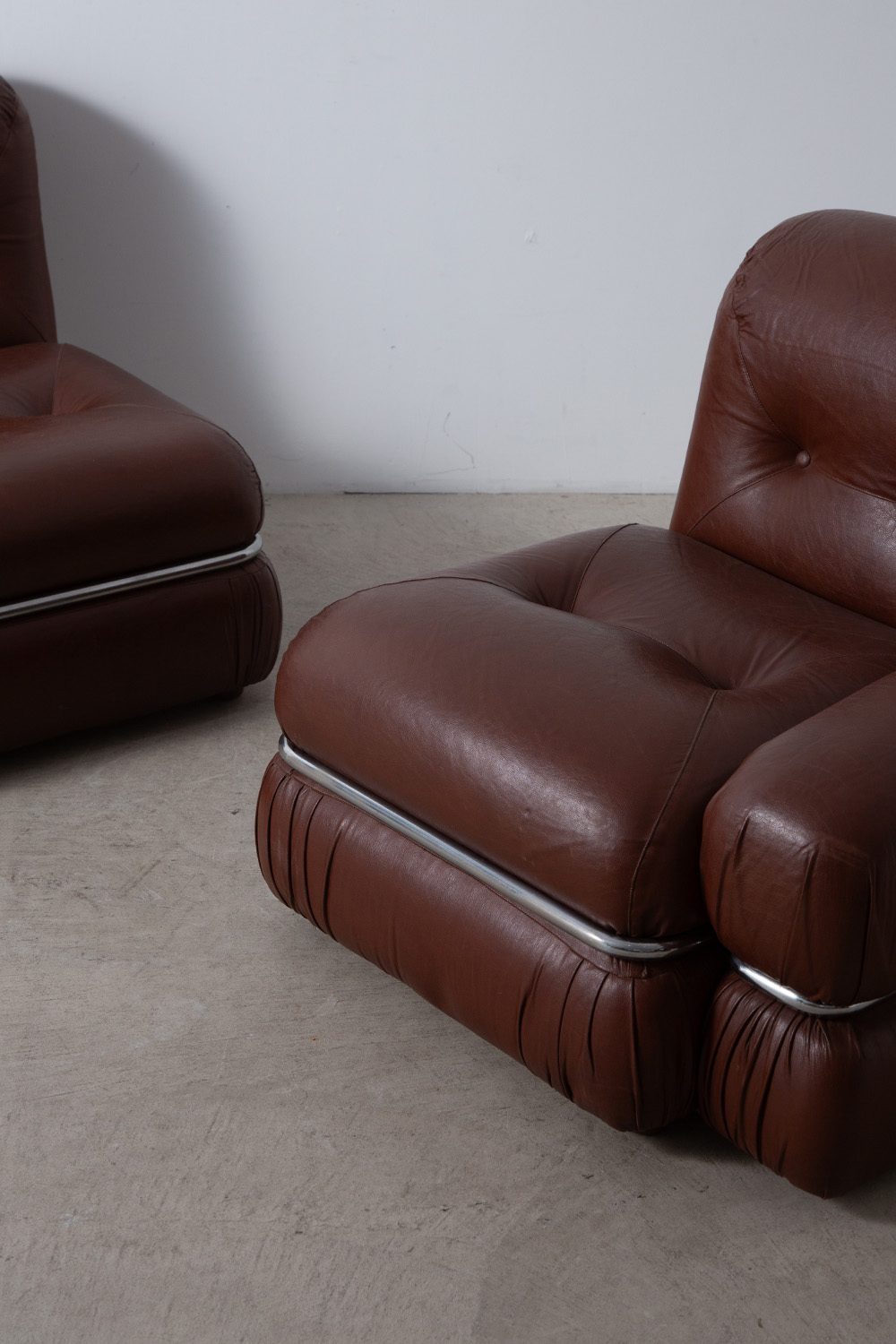 Vintage Sofa in Leather and Chrome