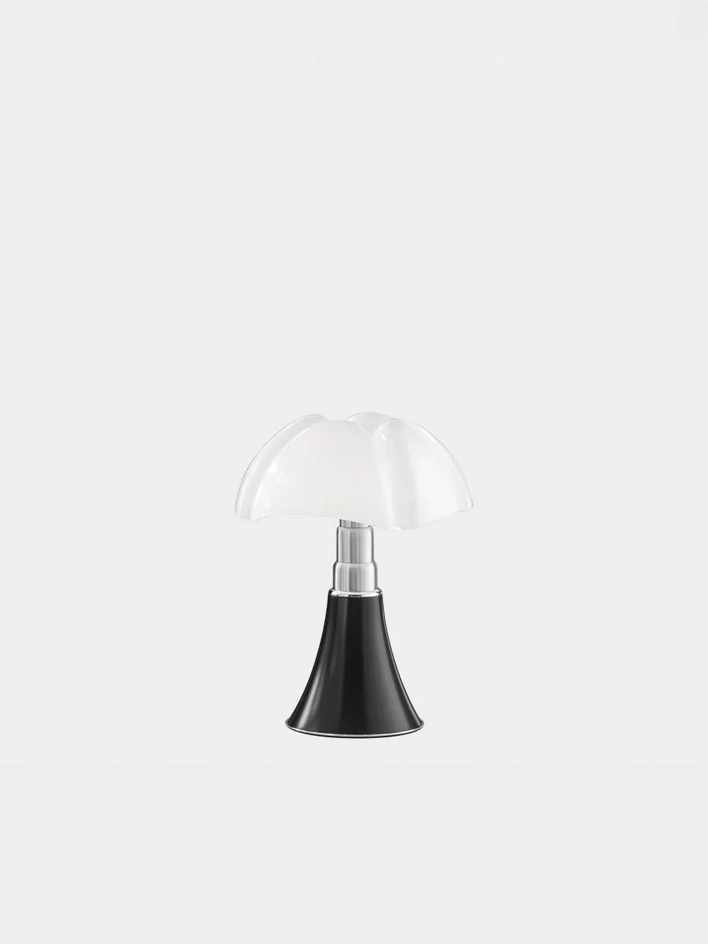 PIPISTRELLO Mini Table Lamp by Gae Aulenti for Martinelli Luce&nbsp;Black
