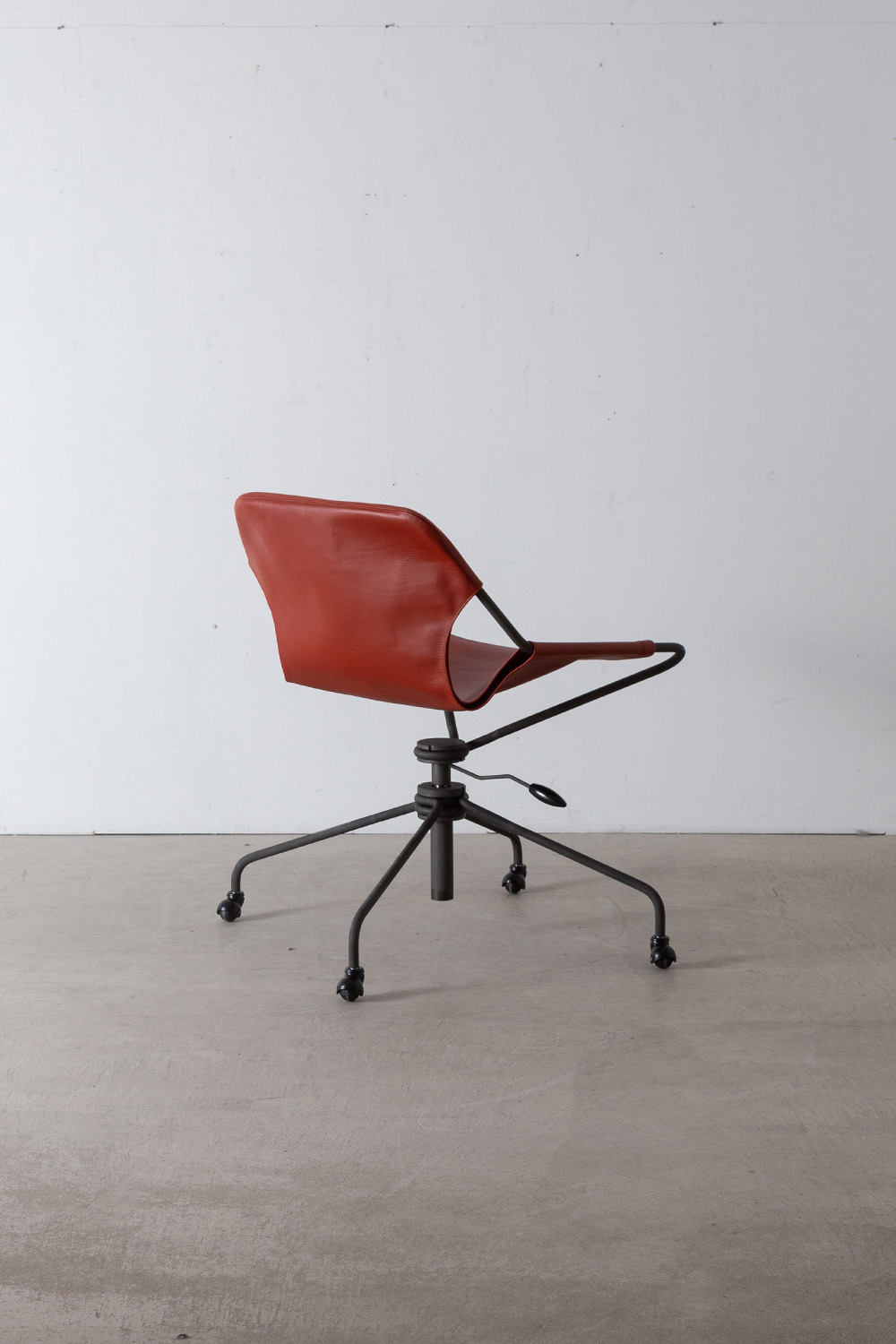 Paulistano Office Chair,Paulo Mendes da Rocha,パウロ・メンデス・ダ・ローシャ,パウリスターノ,OBJEKTO,topso,stoop,清澄白河,アンティークショップ,Antique,Vintage,Interior Design,アンティーク,ビンテージ,ヴィンテージ,家具,雑貨,インテリア,店舗什器,設計,インテリアデザイン,内装,什器,店舗設計,ギャラリー