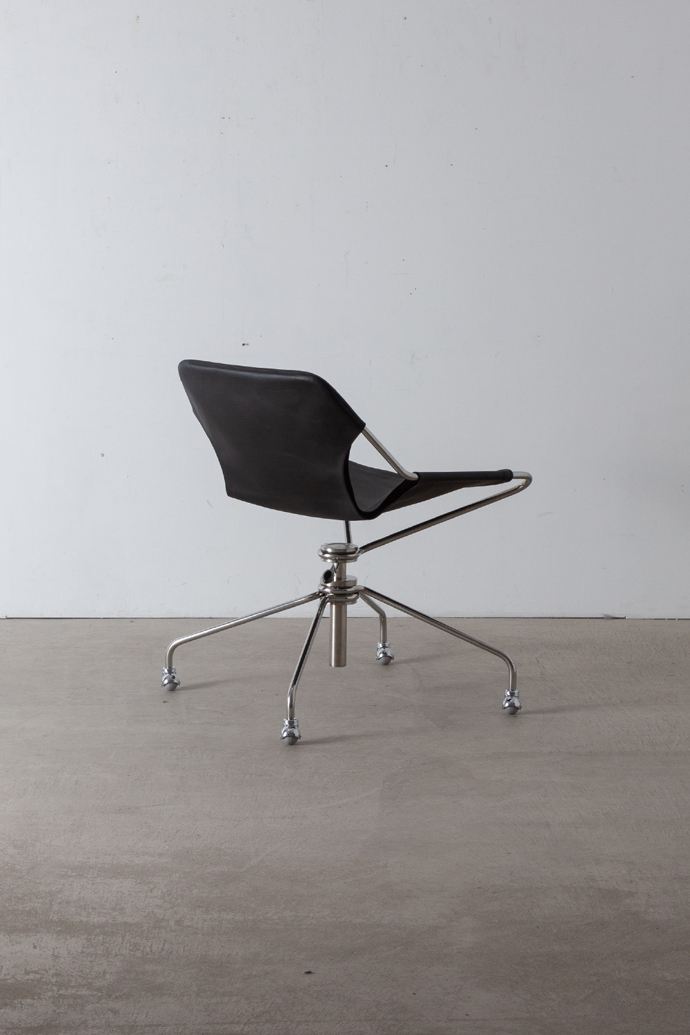 Paulistano Office Chair,Paulo Mendes da Rocha,パウロ・メンデス・ダ・ローシャ,パウリスターノ,OBJEKTO,topso,stoop,清澄白河,アンティークショップ,Antique,Vintage,Interior Design,アンティーク,ビンテージ,ヴィンテージ,家具,雑貨,インテリア,店舗什器,設計,インテリアデザイン,内装,什器,店舗設計,ギャラリー