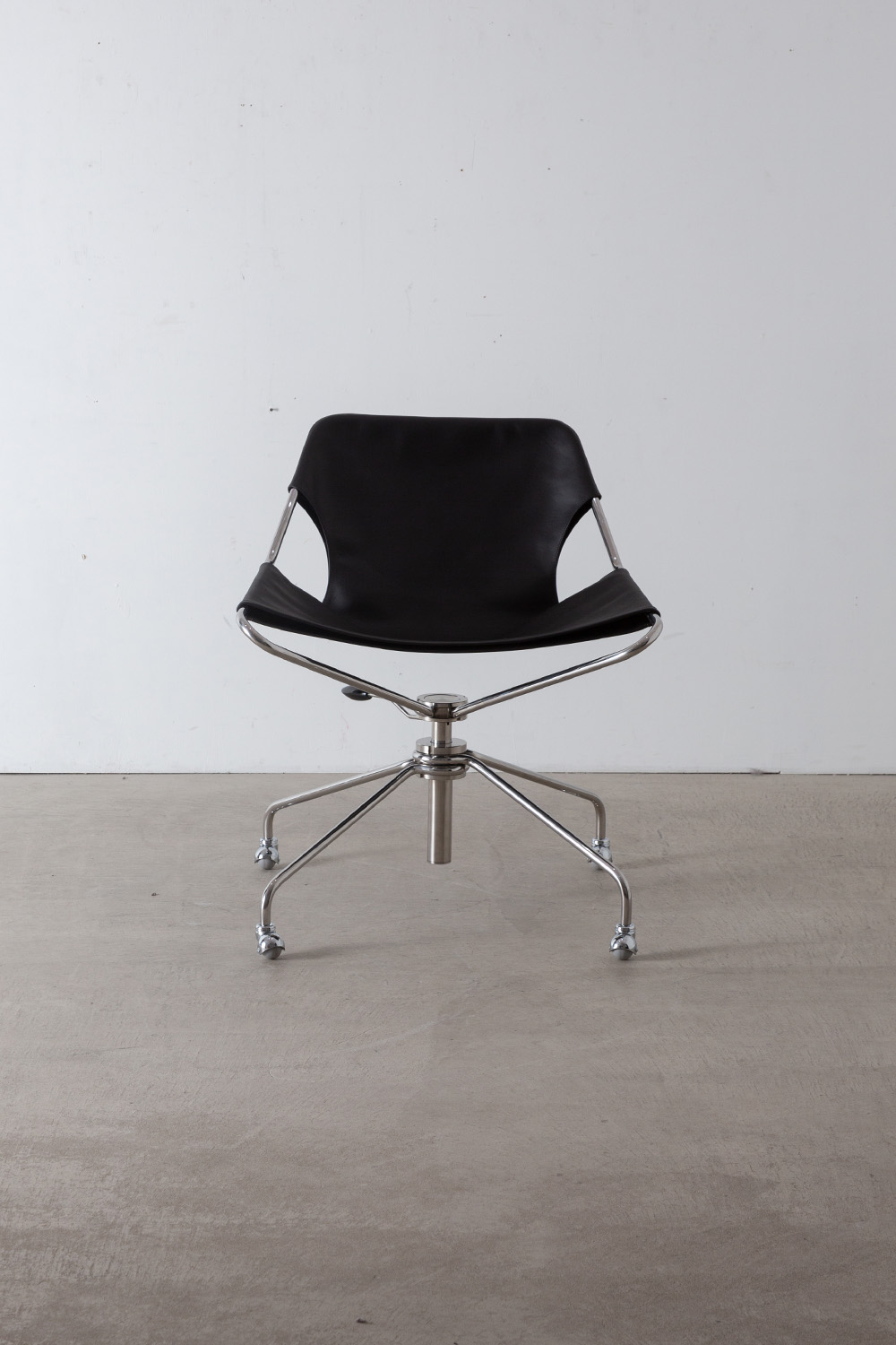 Paulistano Office Chair,Paulo Mendes da Rocha,パウロ・メンデス・ダ・ローシャ,パウリスターノ,OBJEKTO,topso,stoop,清澄白河,アンティークショップ,Antique,Vintage,Interior Design,アンティーク,ビンテージ,ヴィンテージ,家具,雑貨,インテリア,店舗什器,設計,インテリアデザイン,内装,什器,店舗設計,ギャラリー