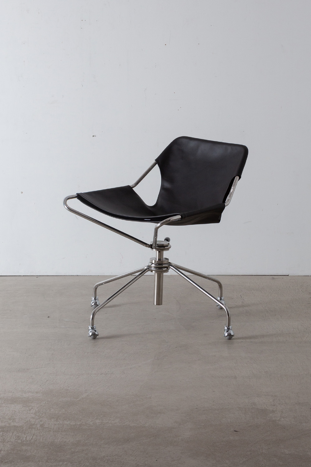 Paulistano Office Chair,Paulo Mendes da Rocha,パウロ・メンデス・ダ・ローシャ,パウリスターノ,OBJEKTO,topso,stoop,清澄白河,アンティークショップ,Antique,Vintage,Interior Design,アンティーク,ビンテージ,ヴィンテージ,家具,雑貨,インテリア,店舗什器,設計,インテリアデザイン,内装,什器,店舗設計,ギャラリー