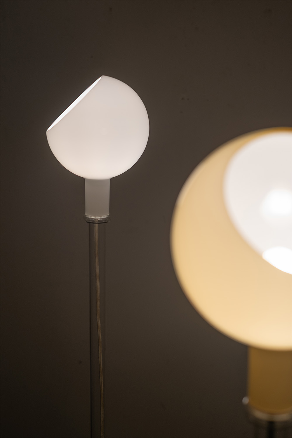 PAROLA Floor Lamp White by Gae Aulenti & Piero Castiglion for FontanaArte