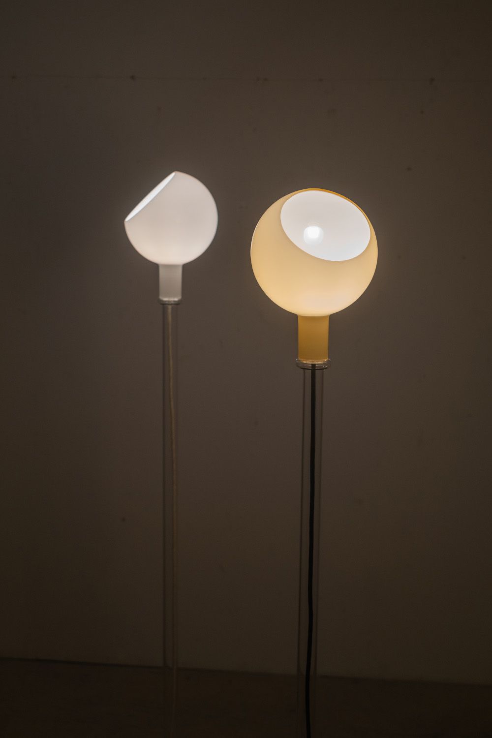 PAROLA Floor Lamp White by Gae Aulenti & Piero Castiglion for FontanaArte