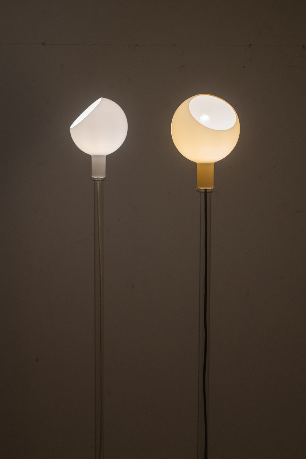 PAROLA Floor Lamp Amber by Gae Aulenti & Piero Castiglion for FontanaArte