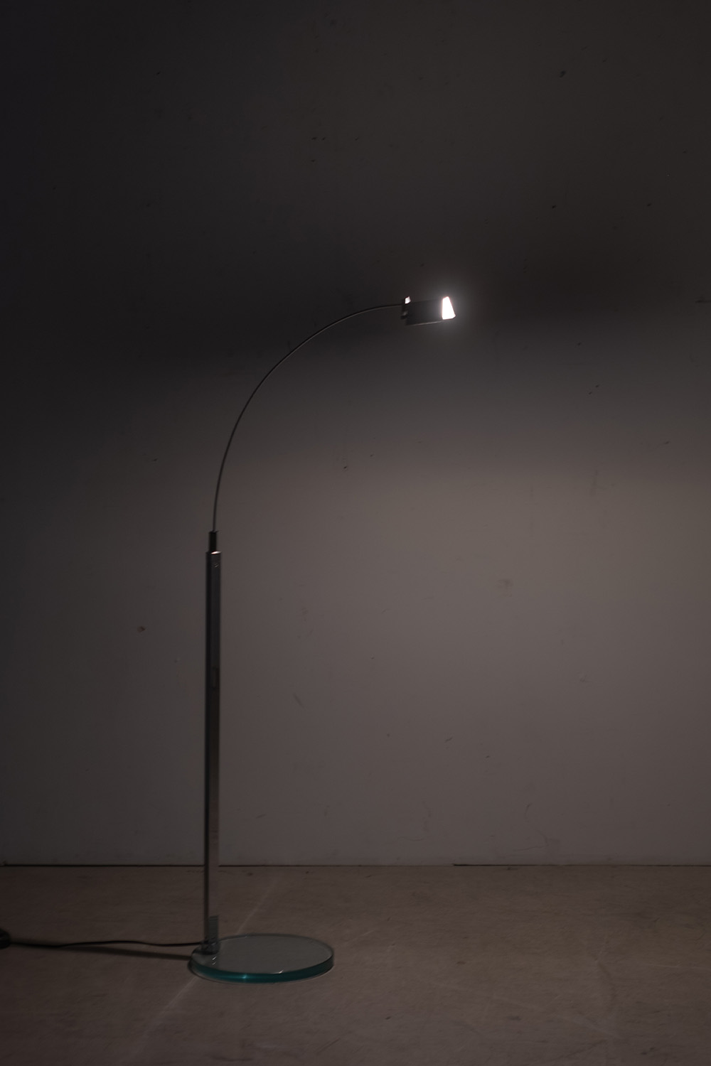 FELENA Floor Lamp by Alvaro Siza for FontanaArte