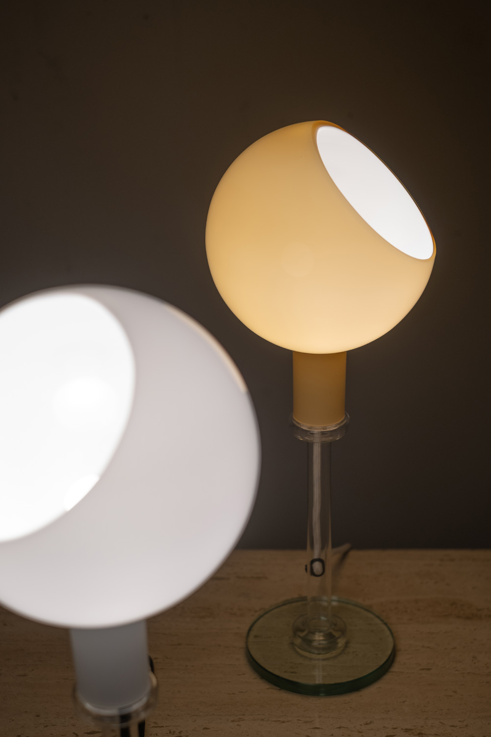 PAROLA Desk Lamp White by Gae Aulenti & Piero Castiglion for FontanaArte