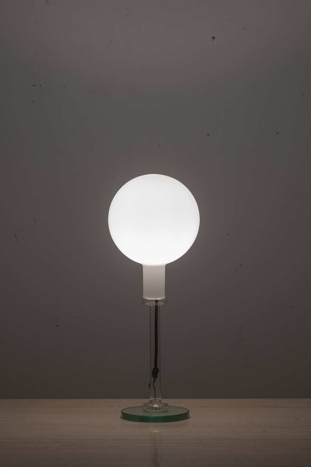 PAROLA Desk Lamp White by Gae Aulenti & Piero Castiglion for FontanaArte