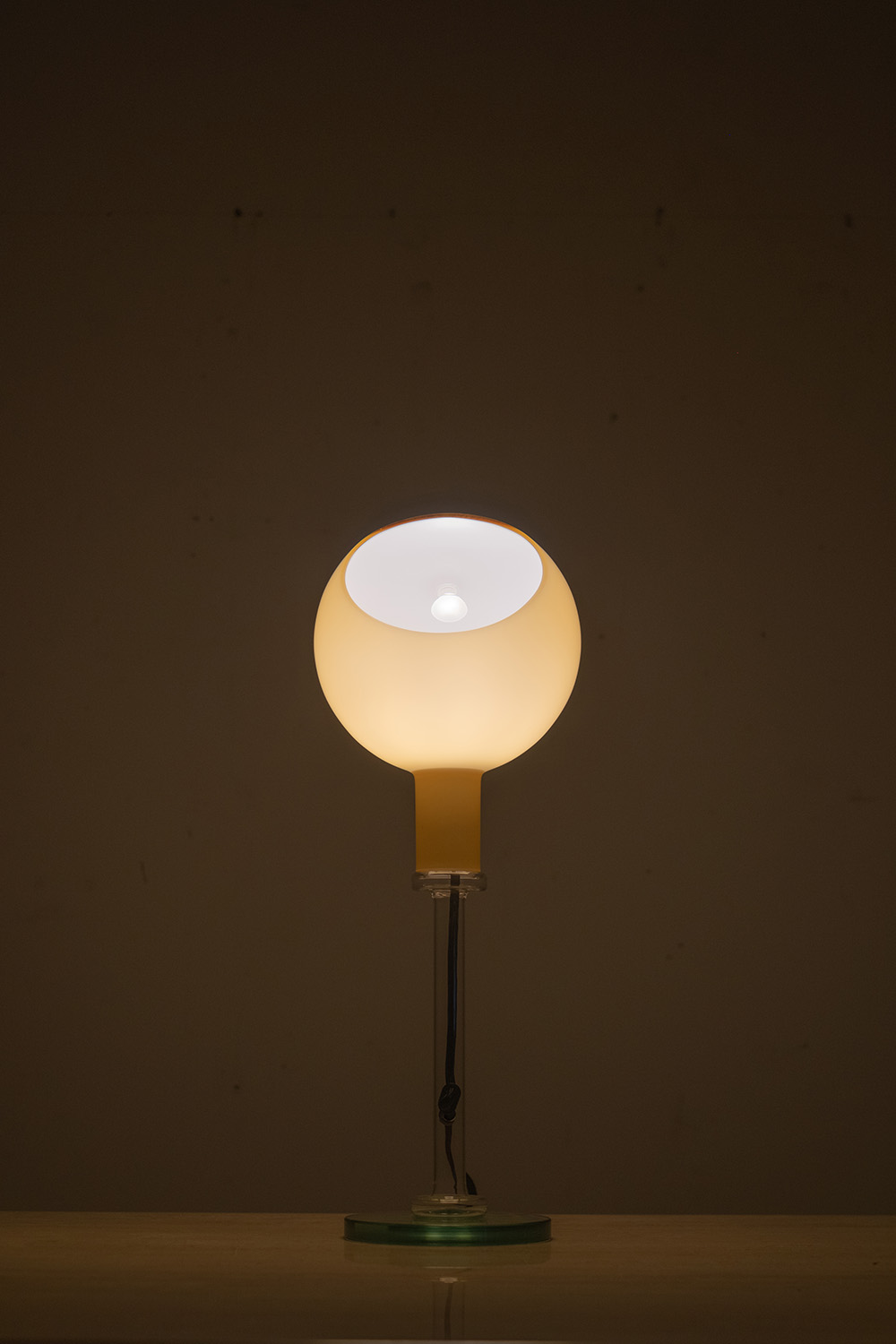 PAROLA Desk Lamp Amber by Gae Aulenti & Piero Castiglion for FontanaArte