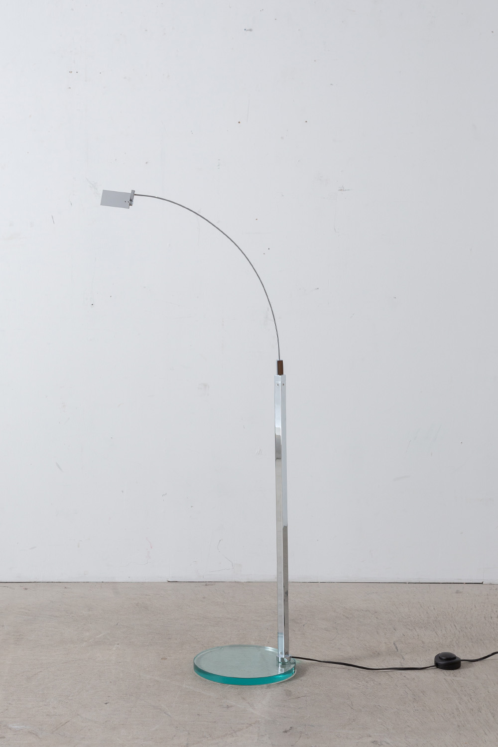 FELENA Floor Lamp by Alvaro Siza for FontanaArte