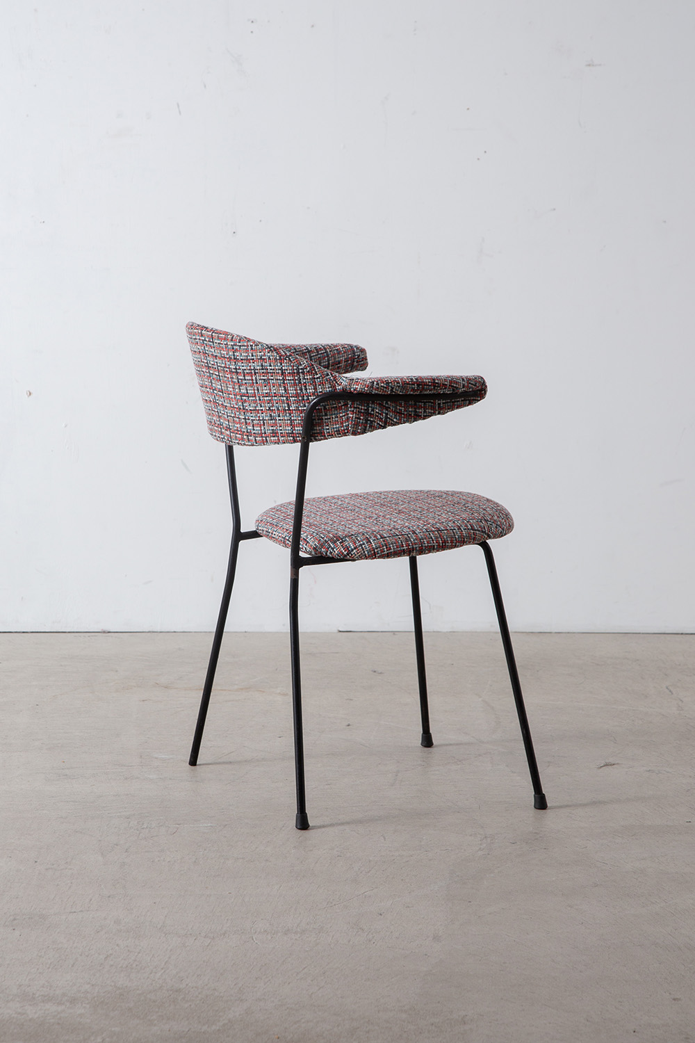 Arm Chair in Fabric and Steel