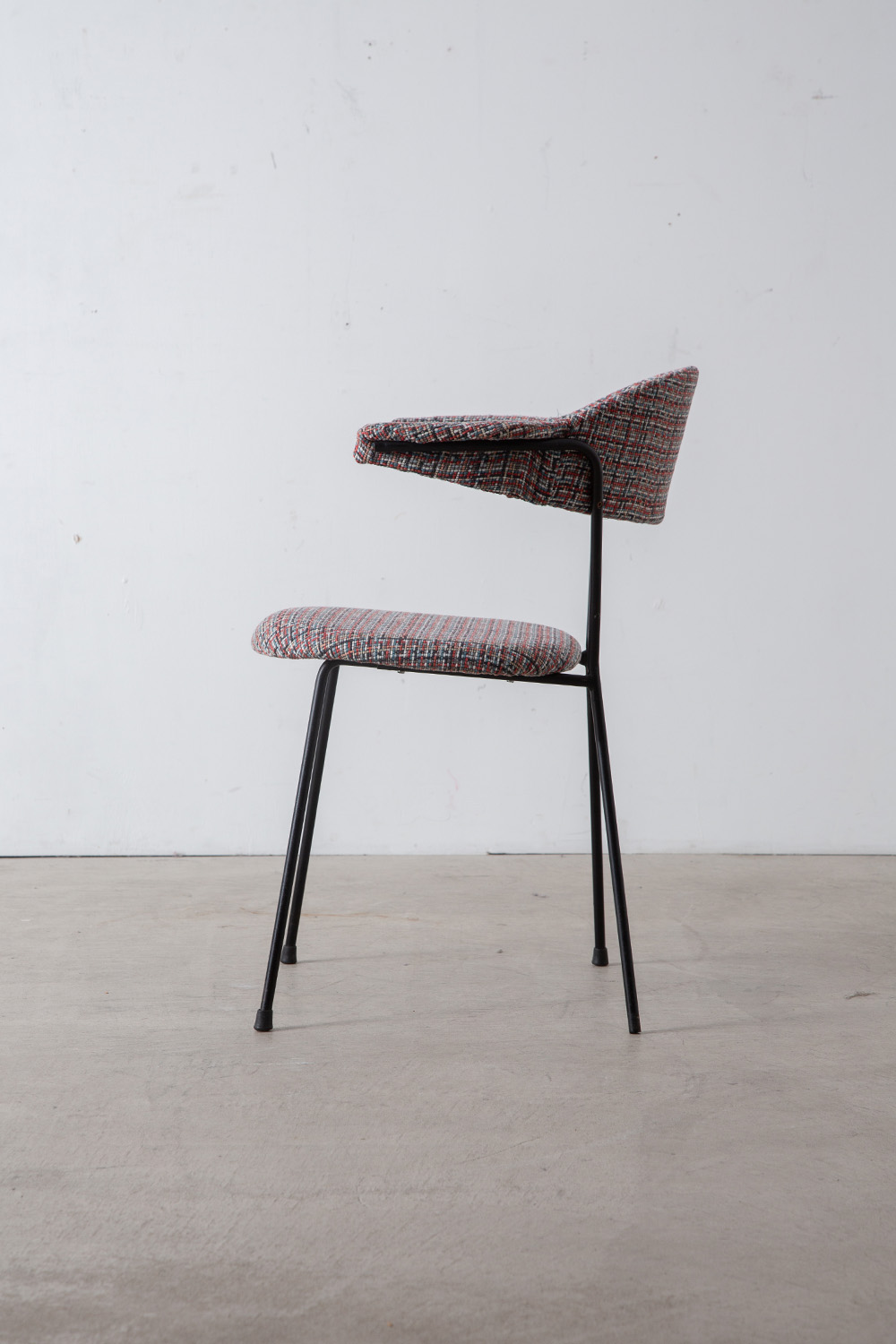 Arm Chair in Fabric and Steel