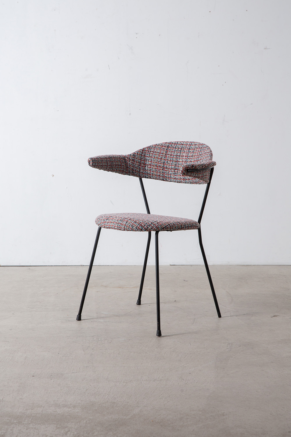 Arm Chair in Fabric and Steel