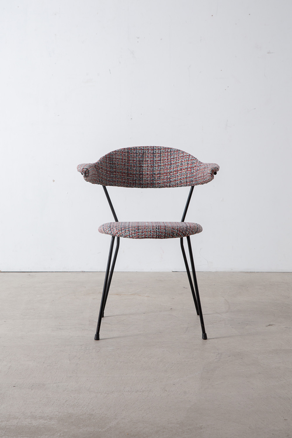 Arm Chair in Fabric and Steel