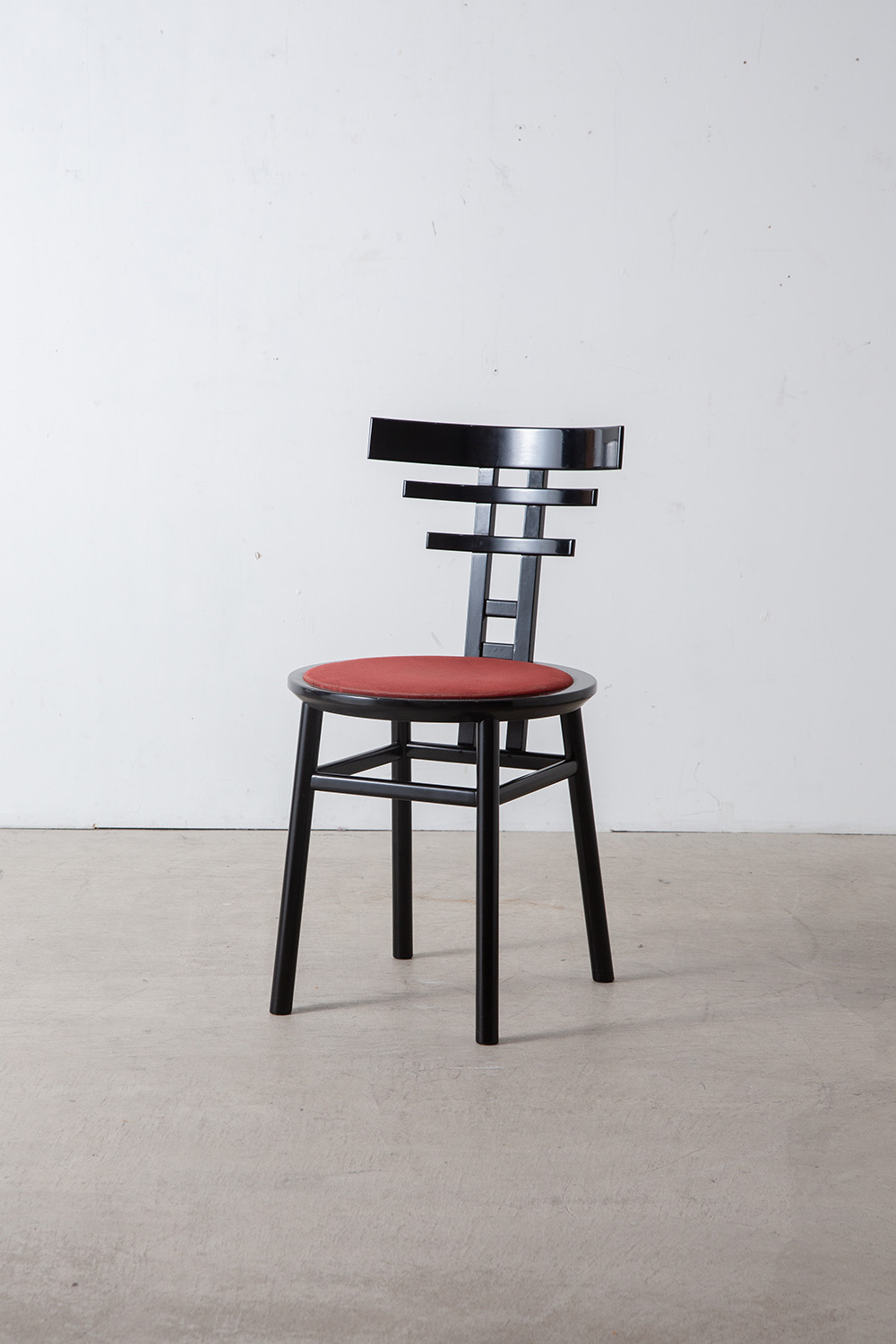 ‘SARI’ Chair by De Pas , D’Urbino and  Lomazzi for Sormani in Black and Red