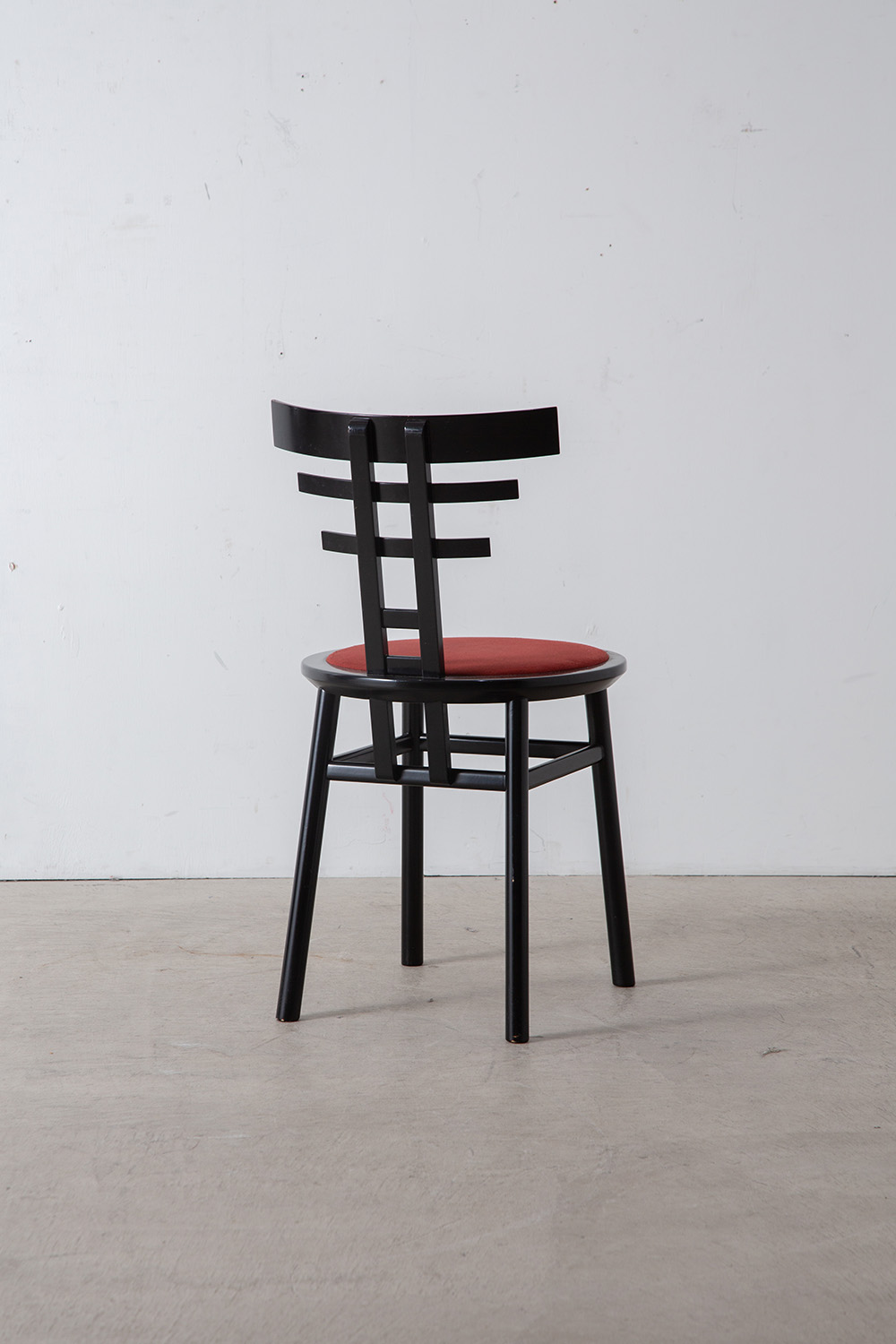 ‘SARI’ Chair by De Pas , D’Urbino and  Lomazzi for Sormani in Black and Red