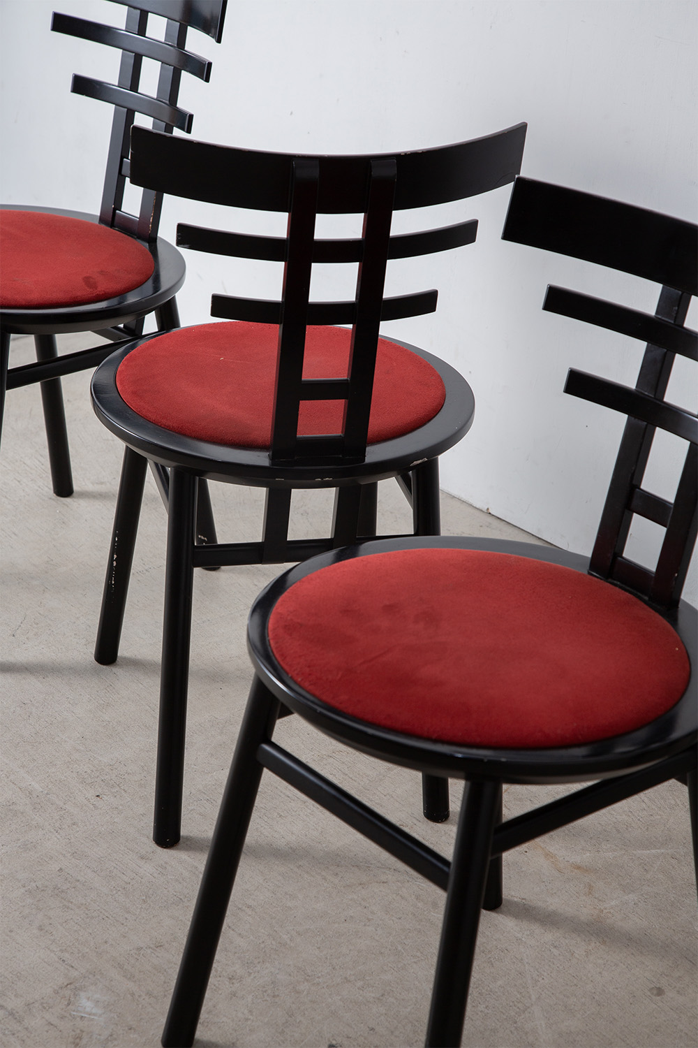 ‘SARI’ Chair by De Pas , D’Urbino and  Lomazzi for Sormani in Black and Red