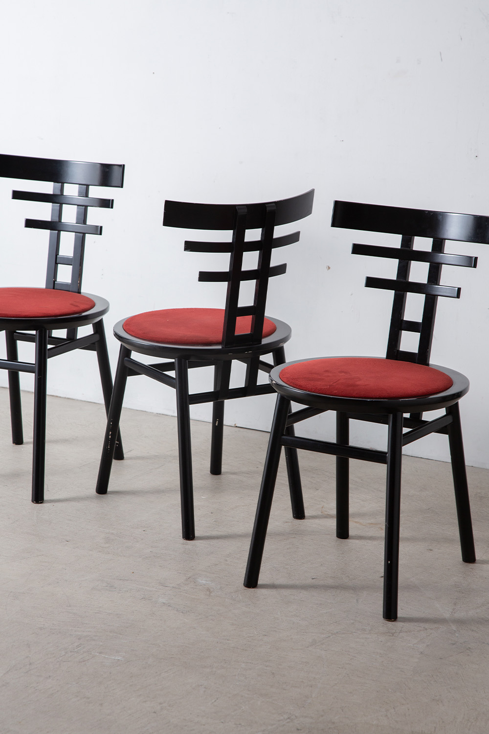 ‘SARI’ Chair by De Pas , D’Urbino and  Lomazzi for Sormani in Black and Red