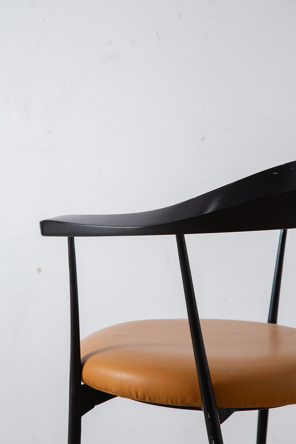 ‘Model 2092’ Chair by Enzo Mari for Zanotta