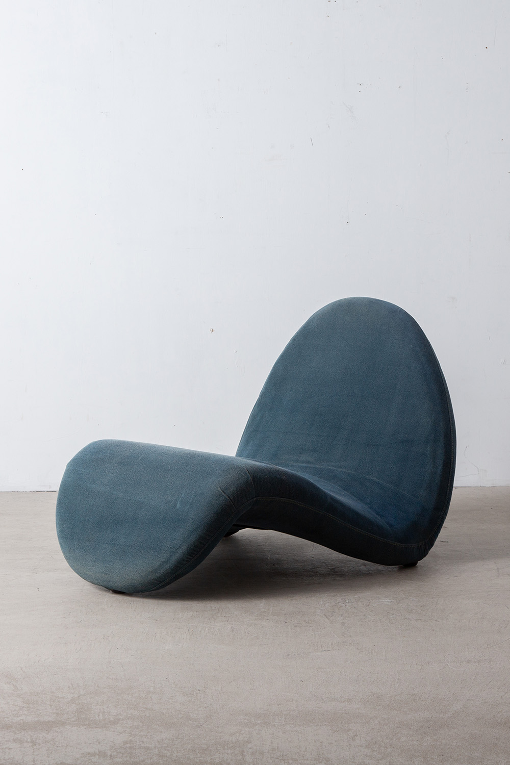 Tongue Lounge Chair by Pierre Paulin for Artifort