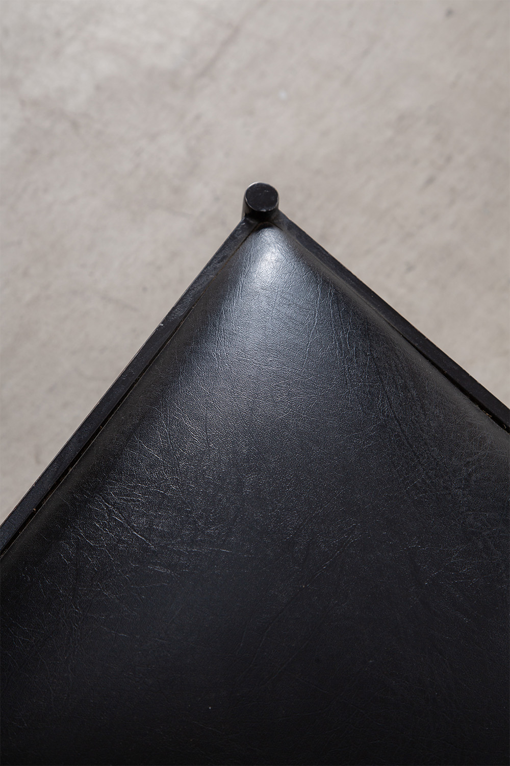 Hight Back Chair for Leopold Gest in Leather and Steel