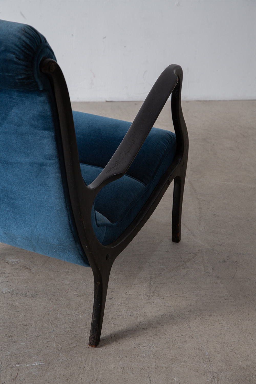 ‘Mitzi’ Chair by Ezio Longhi for Elam in Wood and Blue