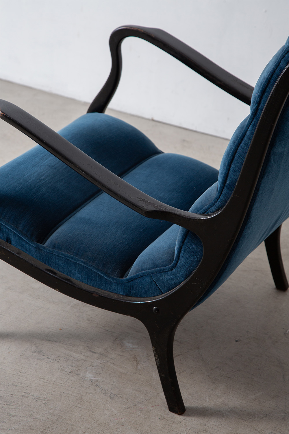 ‘Mitzi’ Chair by Ezio Longhi for Elam in Wood and Blue