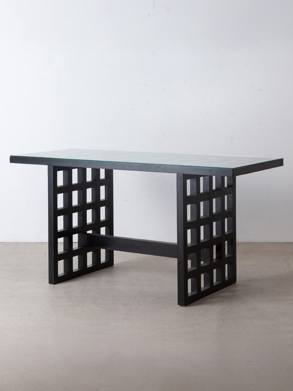 Charles Rennie Mackintosh Style Dining Table in Glass and Wood