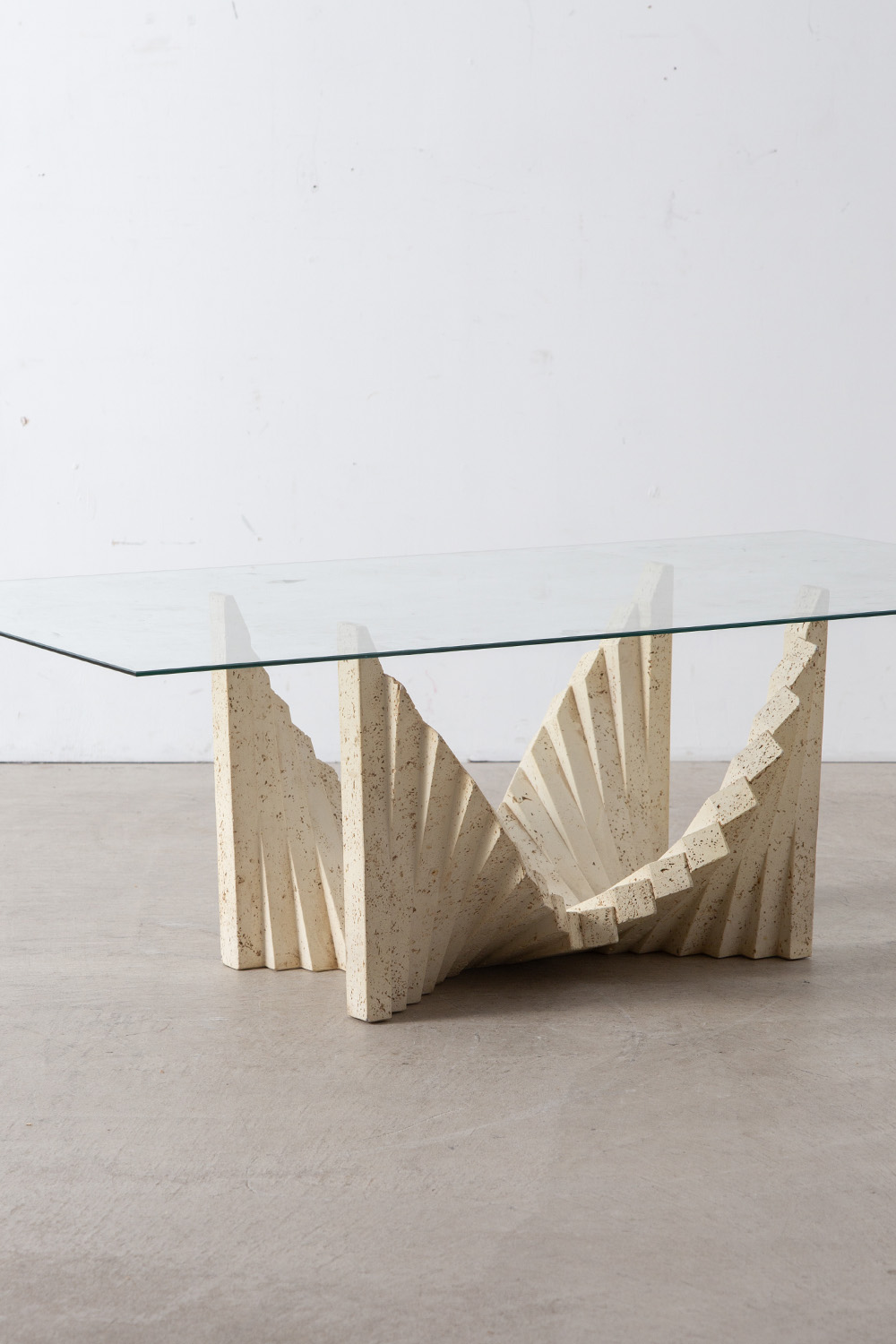 Coffee Table in Glass and Plaster