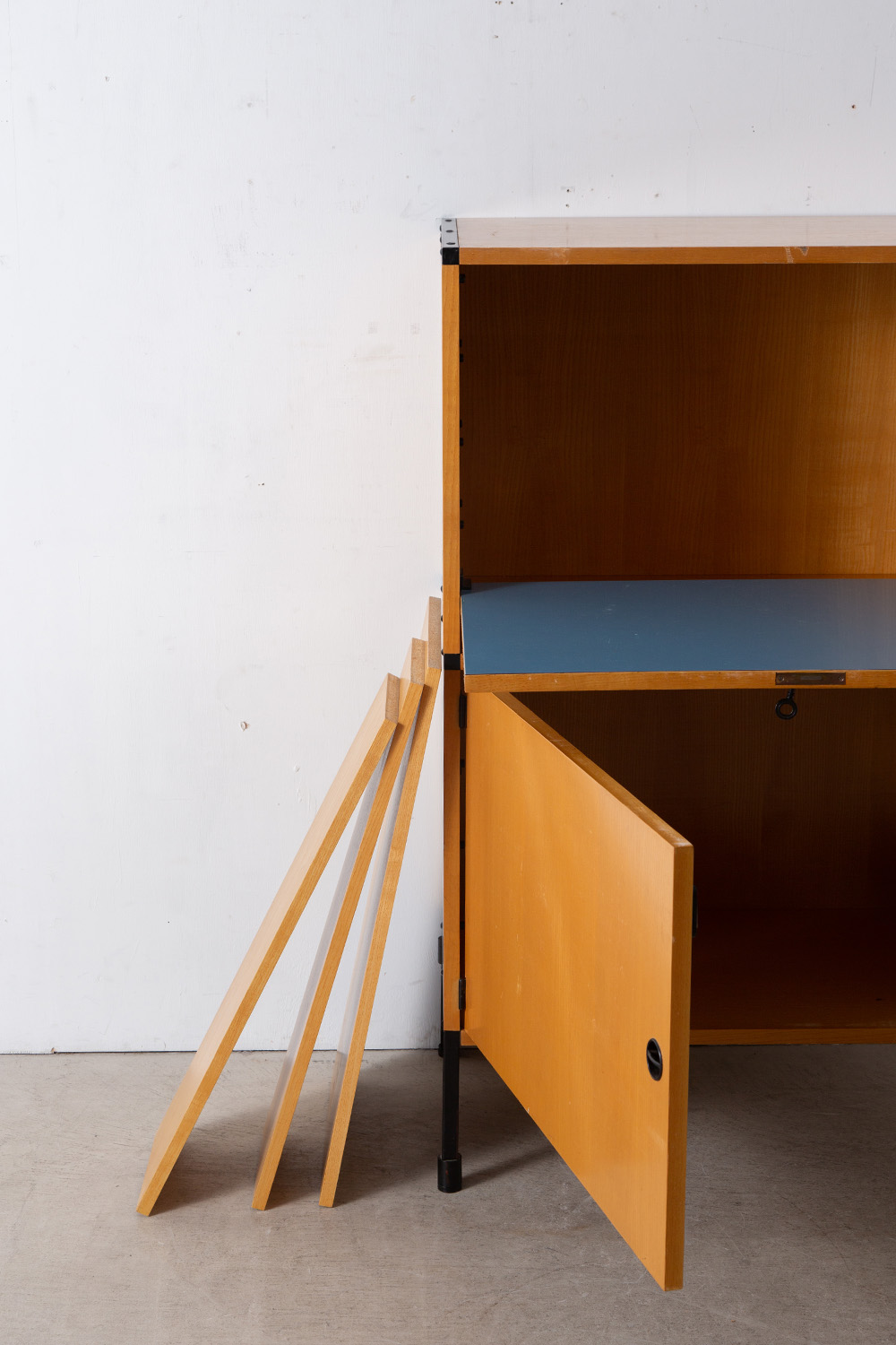 Shelf by A.R.P = Pierre Guariche , Joseph Andre Motte and Michel Mortier for Minvielle in Oak