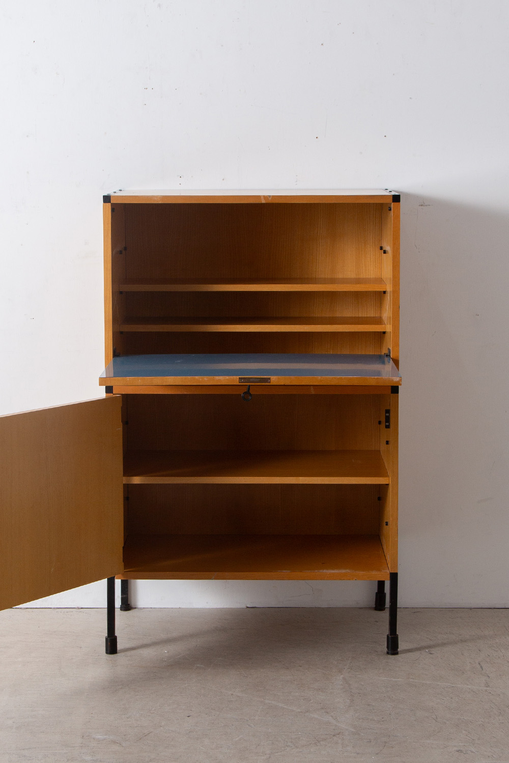 Shelf by A.R.P = Pierre Guariche , Joseph Andre Motte and Michel Mortier for Minvielle in Oak