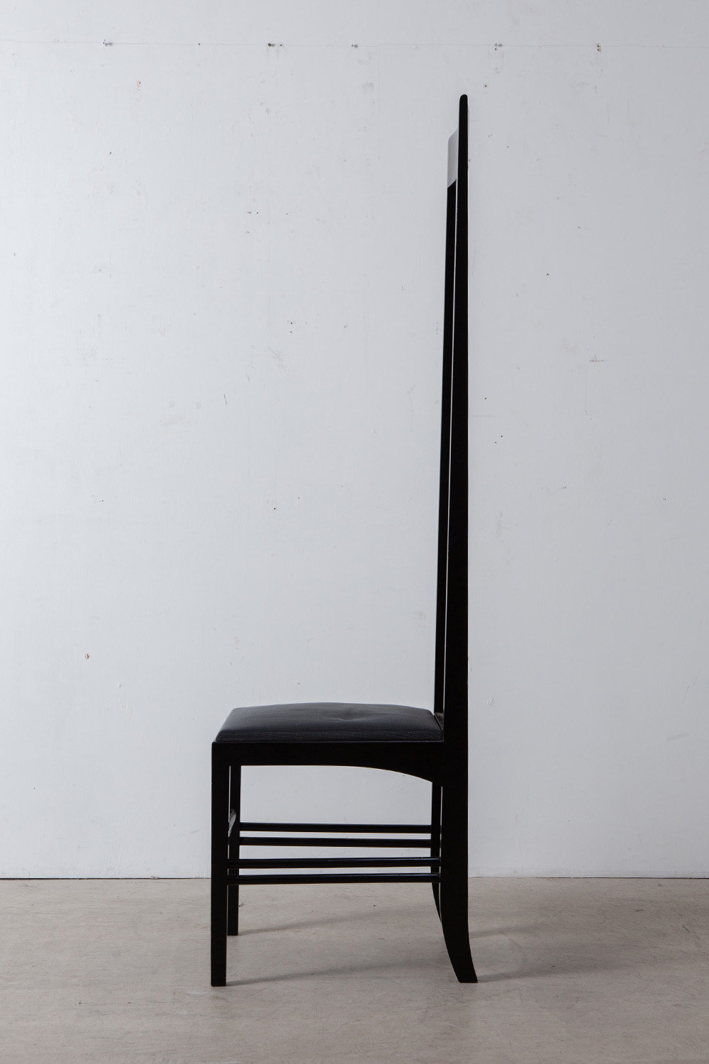 305 Ingram High Chair by Charles Rennie Makintosh for Cassina in Wood and Vinyl