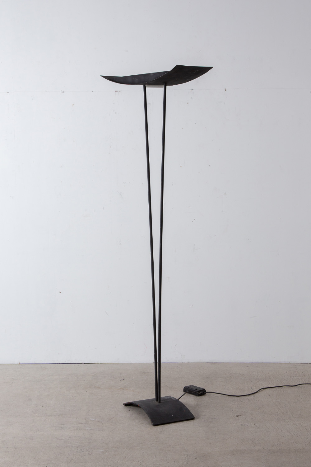 Floor Lamp,フロアランプ,清澄白河,アンティークショップ,Antique,Vintage,Interior Design,アンティーク,ビンテージ,ヴィンテージ,家具,雑貨,インテリア,店舗什器,設計,インテリアデザイン,内装,什器,店舗設計,ギャラリー,ポストモダン,ミニマルポストモダン,イタリア,MINIMAL & POSTMODERN,taly