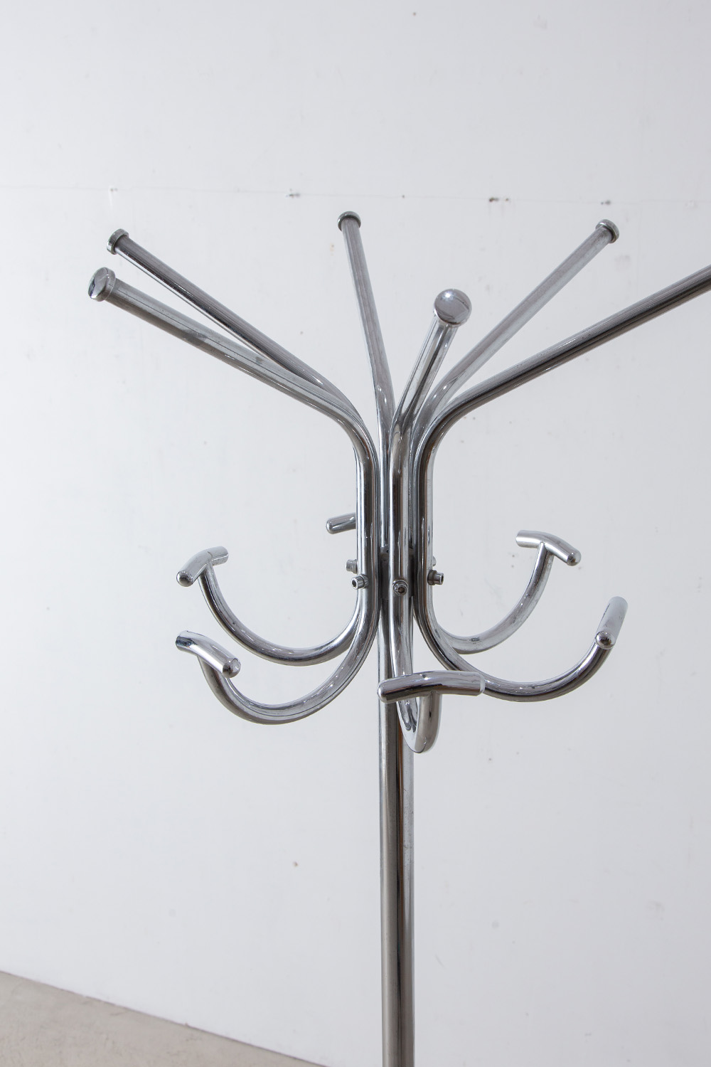 Vintage Parrot Coat Rack in Chrome