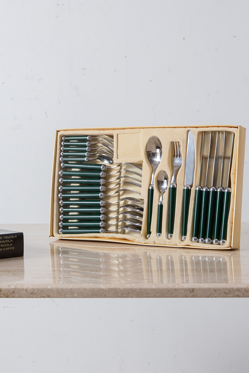 Cutlery Set in Stainless and Steel