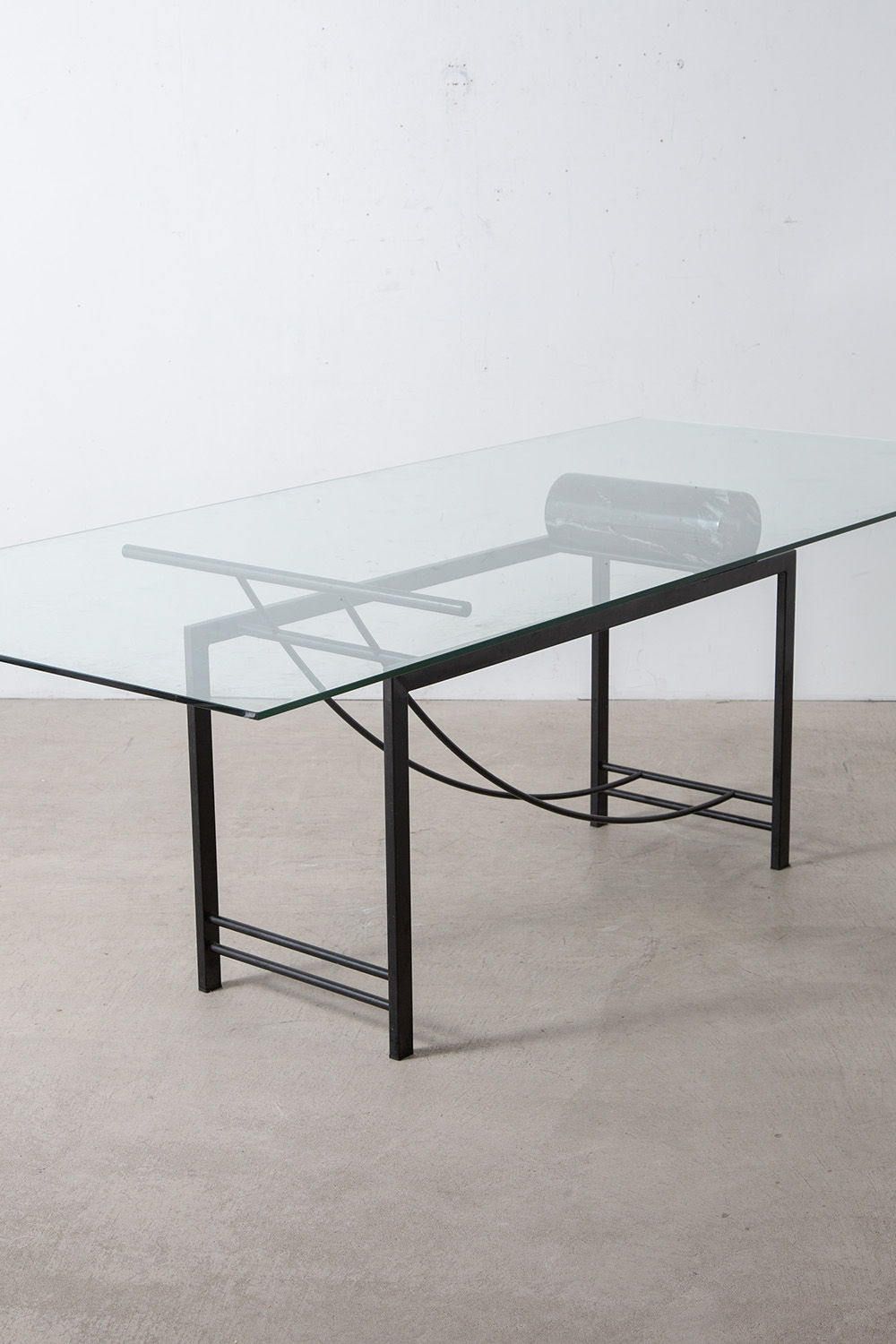 Sculptural Geometric Dining Table in Mable , Glass and Metal