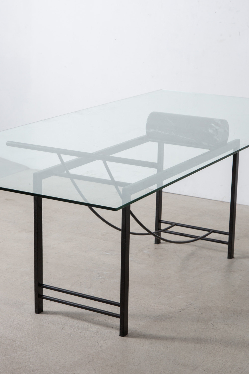 Sculptural Geometric Dining Table in Mable , Glass and Metal