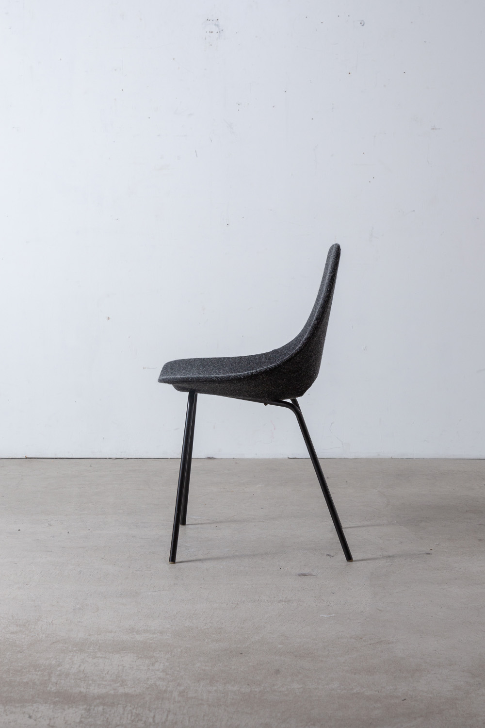 Amsterdam Chair by Pierre Guariche for Stainer in Dark Gray