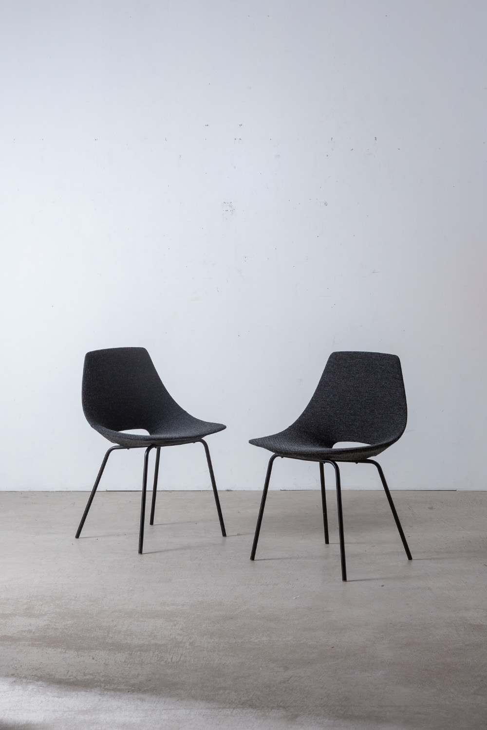 Amsterdam Chair by Pierre Guariche for Stainer in Dark Gray