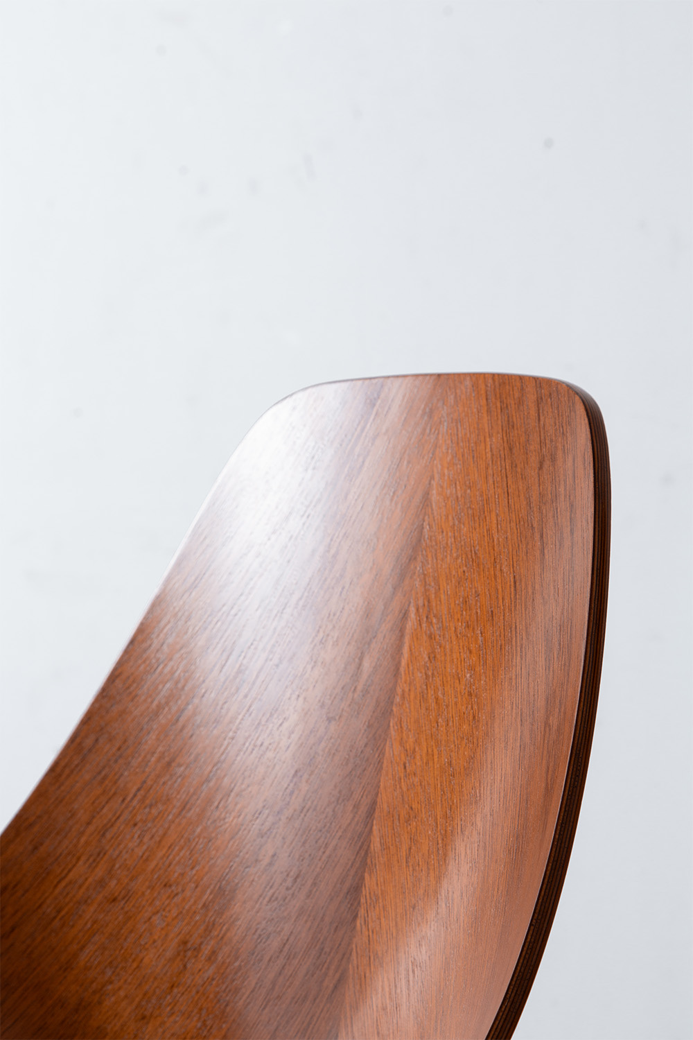 ‘Medea’ Chair by Vittorio Nobili for Medea in Mahogany and Steel