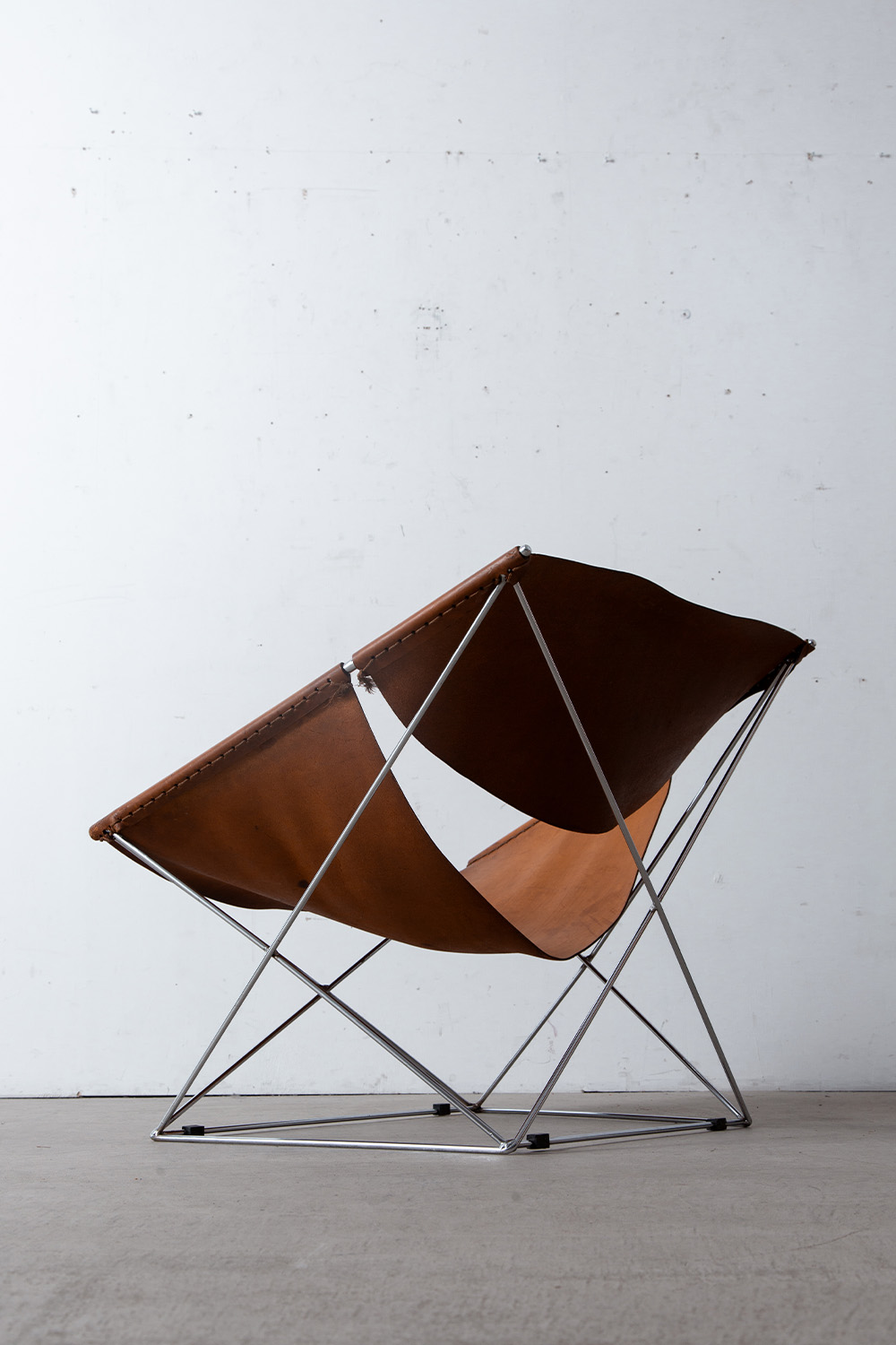 Pierre Paulin,ピエール・ポラン,清澄白河,アンティークショップ,Antique,Vintage,Interior Design, Lounge Chair,ラウンジチェア,ヴィンテージラウンジチェア,アンティーク,ビンテージ,ヴィンテージ,家具,雑貨,インテリア,店舗什器,設計,内装,什器,店舗設計,ギャラリー