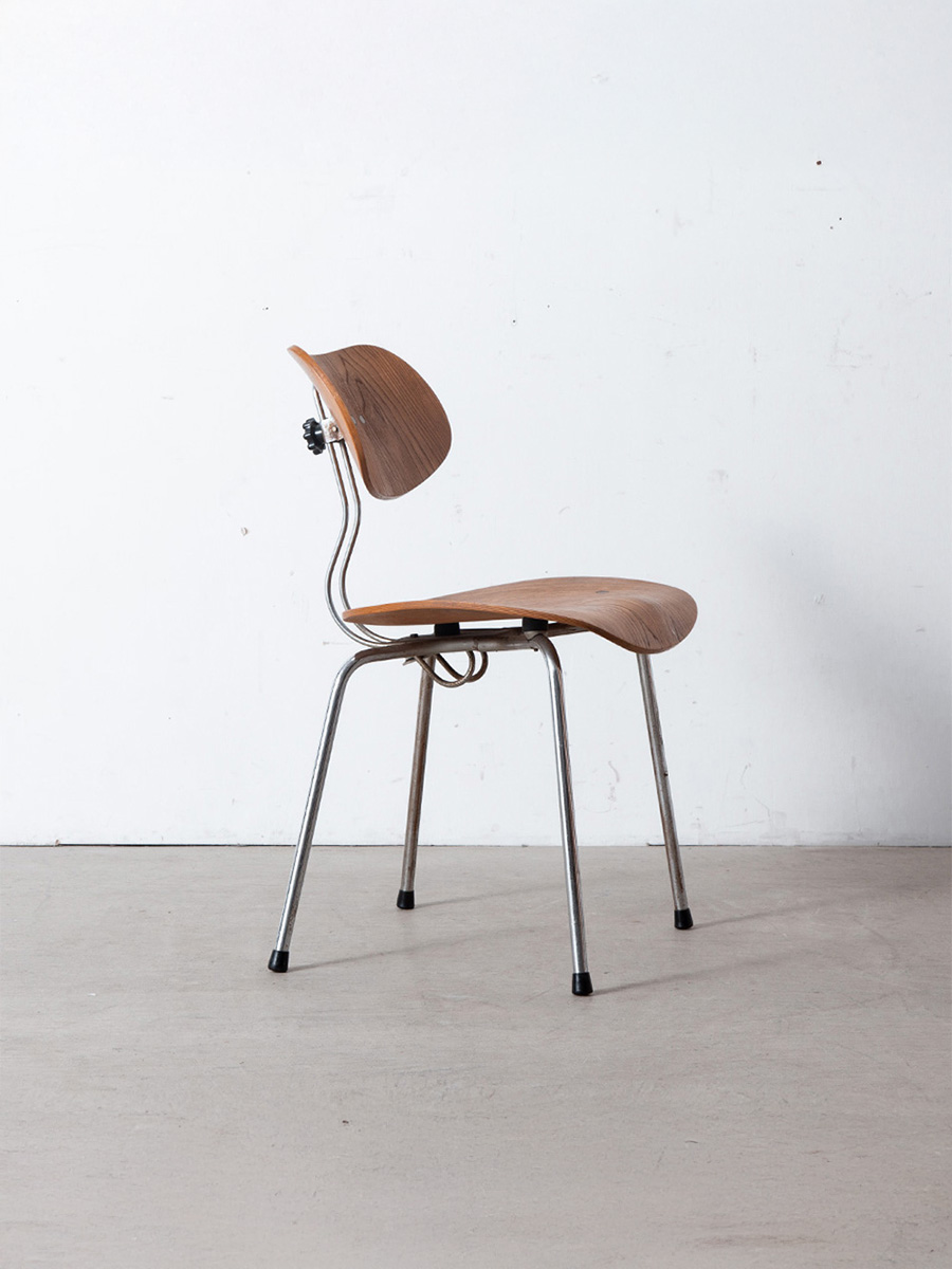 ‘Se66’ Chair by Egon Eiermann for Wilde + Spieth in Wood and Steel