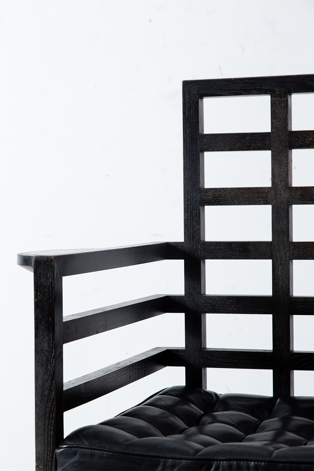 Josef Hoffmann,ヨーゼフ・ホフマン,清澄白河,アンティークショップ,Antique,Vintage,Interior Design, Lounge Chair,ラウンジチェア,ヴィンテージラウンジチェア,アンティーク,ビンテージ,ヴィンテージ,家具,雑貨,インテリア,店舗什器,設計,内装,什器,店舗設計,ギャラリー