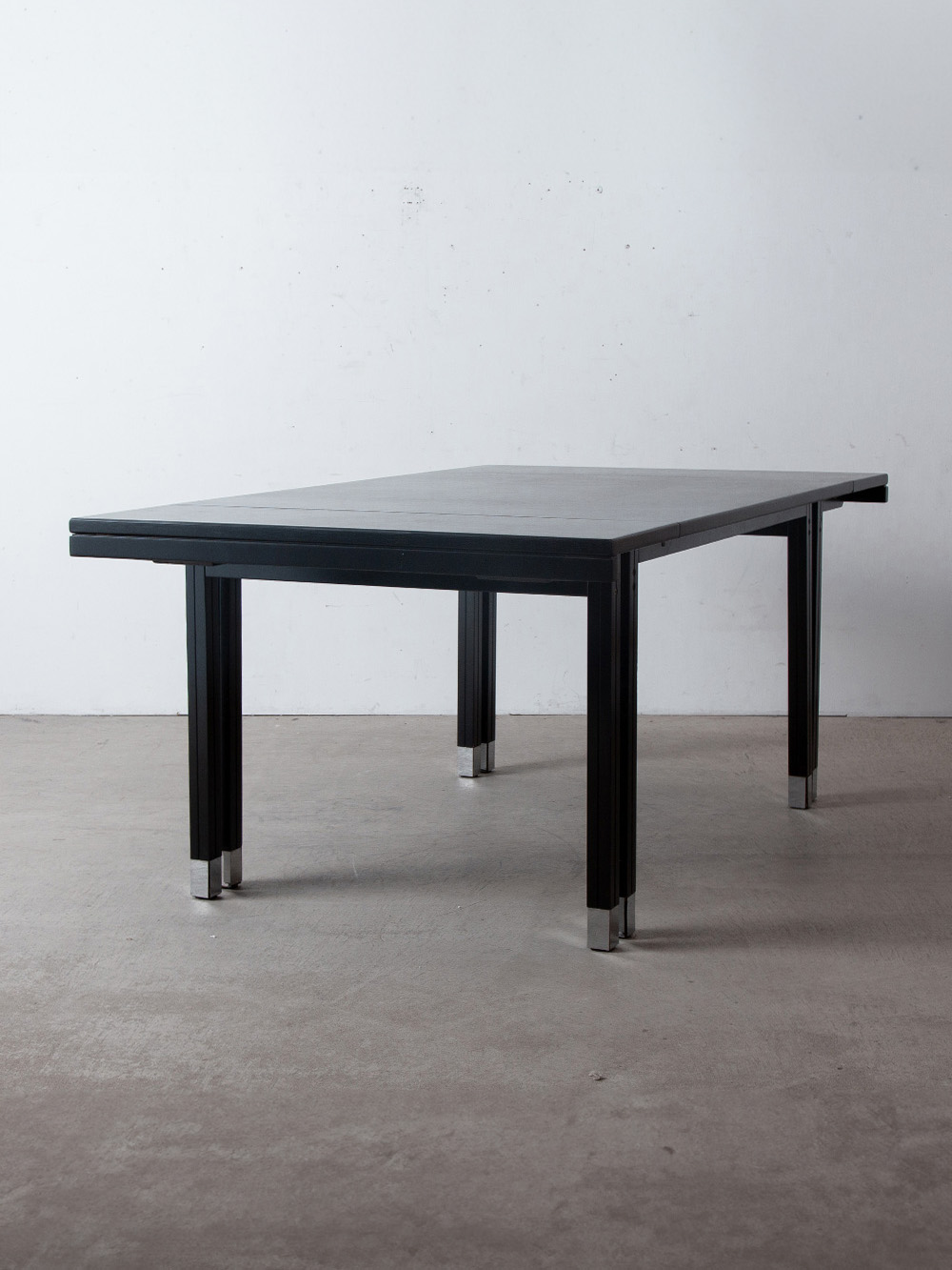 ‘Fine Forms’ Extension Dining Table by Ernst W. Beranek for THONET in Black Wood